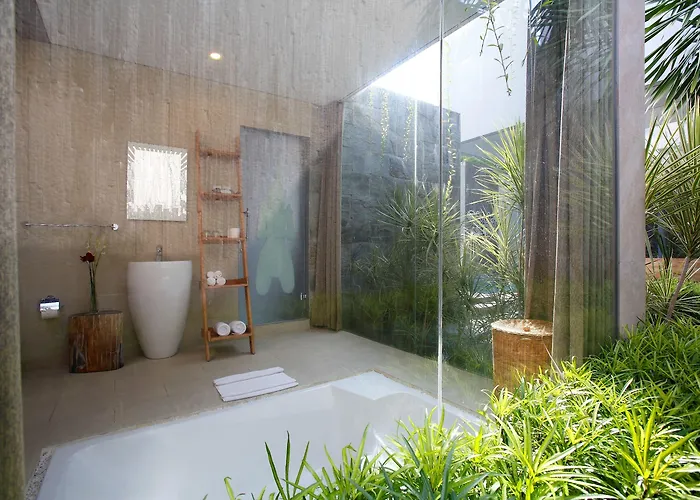 Hotel Sandhya Villa 4*