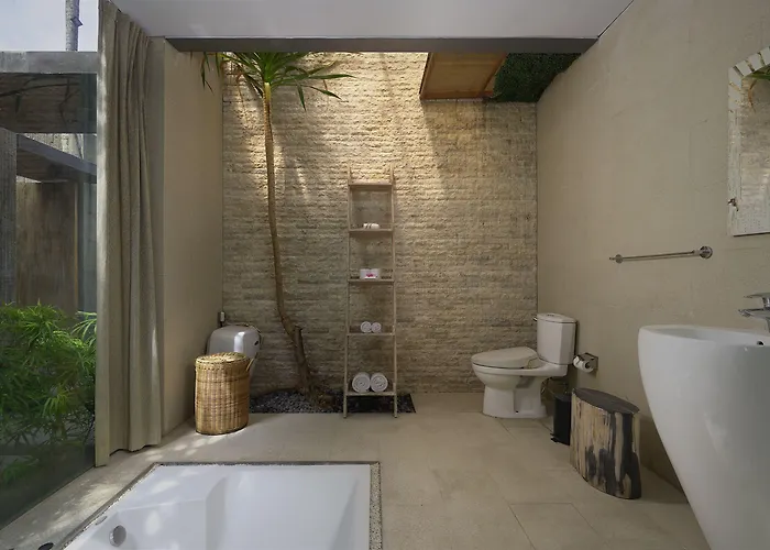 Hotel Sandhya Villa 4*