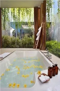 Sandhya Villa Hotel 4*