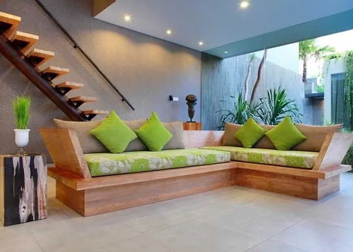 Sandhya Villa 4*